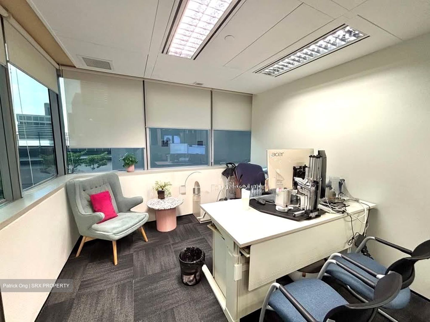 Odeon Towers (D7), Office #563993091
